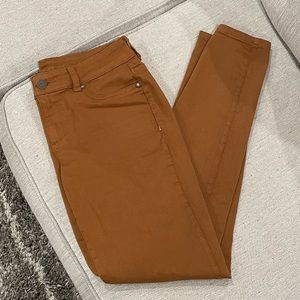 Brown/Cognac Stretch Skinny Jeans - Like New!